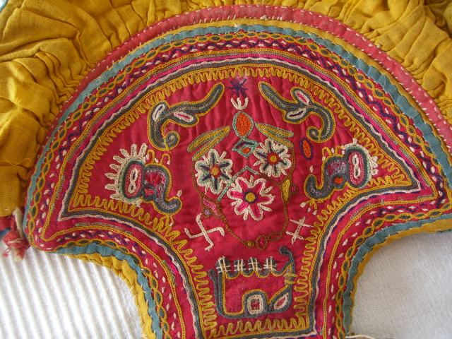 Embroidery : Kutch Work Designs - IndusLas